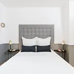 Livinparis - Luxury 3 Bedrooms Arc De Triomphe I