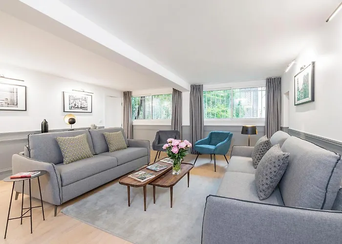 Livinparis - Luxury 3 Bedrooms Arc De Triomphe I