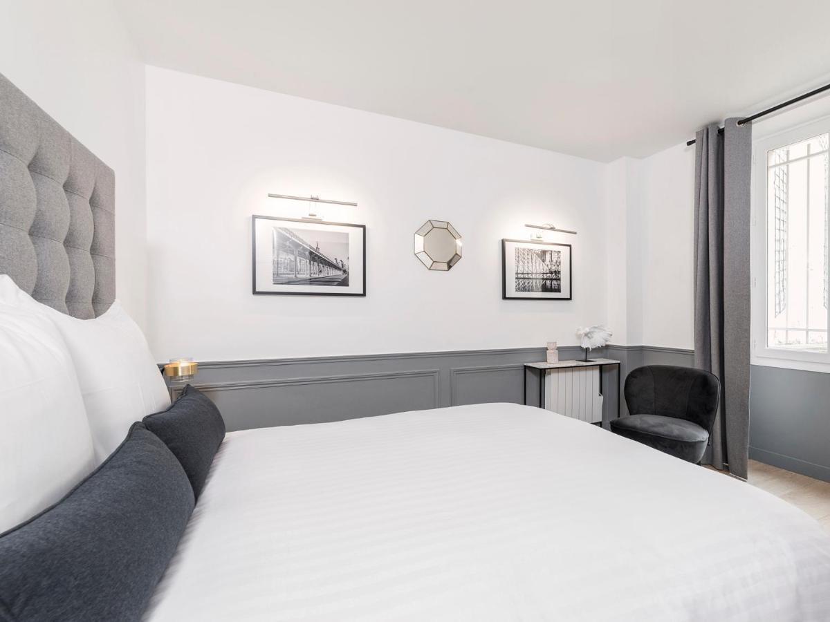 Livinparis - Luxury 3 Bedrooms Arc De Triomphe I Apartment